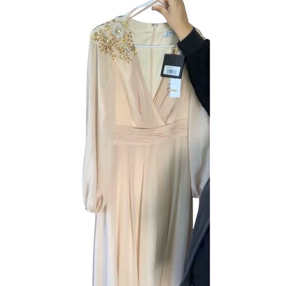 MAC DUGGAL 55694 Embellished Shoulder Blouson Sleeve Gown Sz 10 New w/ Tag $498 - Picture 8 of 10